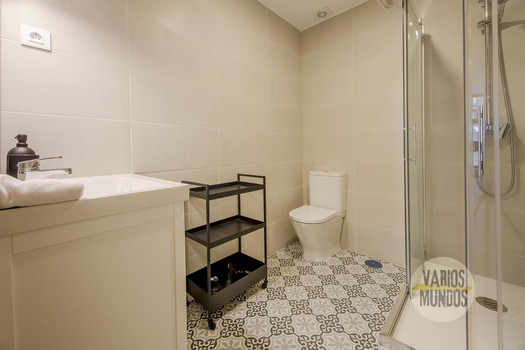 Central&Modern Apt 4Hab Para 9P En La Latina Madrid Extérieur photo